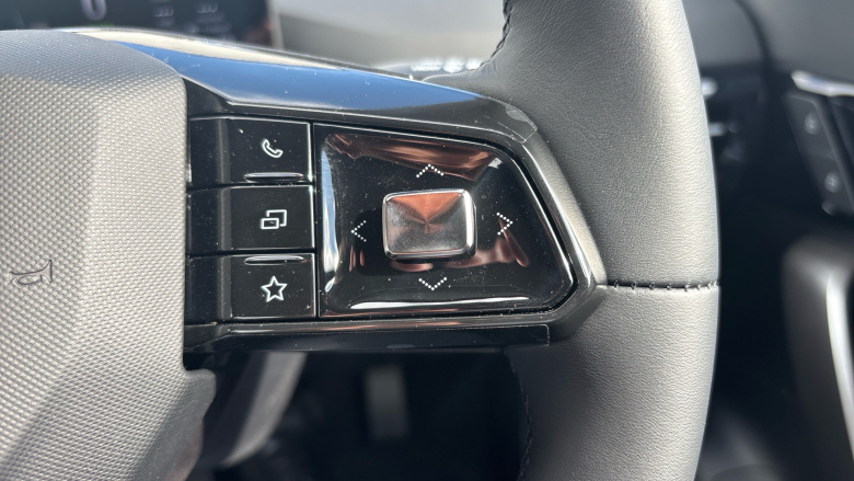 MG MG4 150kW SE EV Long Range 64kWh 5dr Auto Electric Hatchback